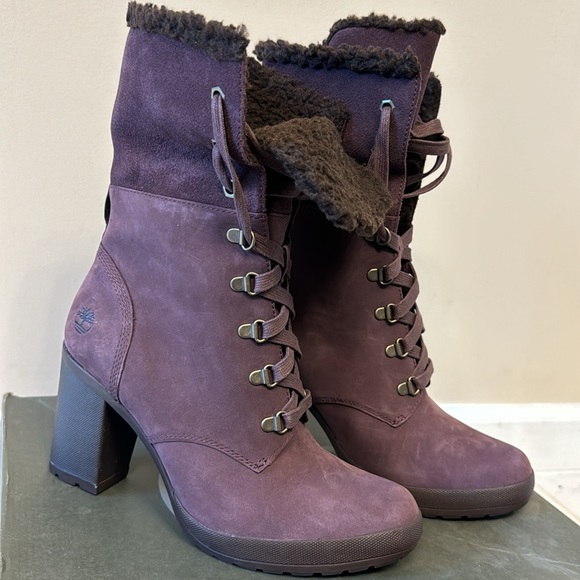 CAMDALE FLEECE FOLD DOWN DARK PURPLE NUBUCK BOOTS WOMEN’s size 8.5 - Picture 3 of 6